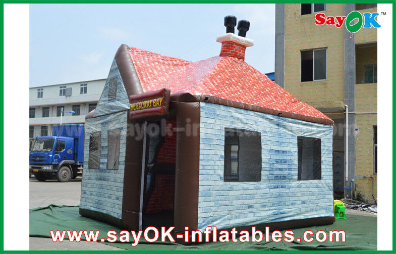 Customized 5 x 4m PVC Giant Inflatable House Bar Plub With Window / Chimney