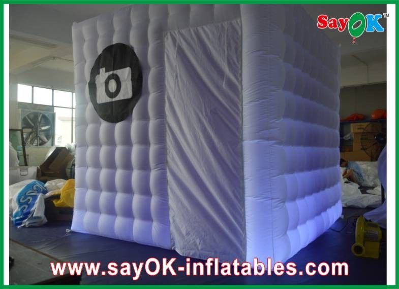 Inflatable Photo Booth Enclosure 2.4 X 2.4 X 2.5m Inflatable Mobile Photobooth Blow-Up Tent With Camera Logo