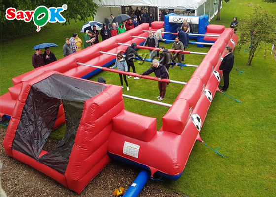 Fußball-aufblasbares Spiel-aufblasbares Sportspiele menschliches Foosball-Innengerichts-rotes aufblasbares Tischfußball-Spiel-Feld